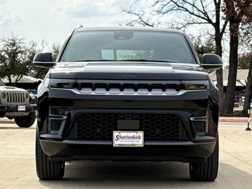 2026 Jeep Grand Wagoneer 4x4