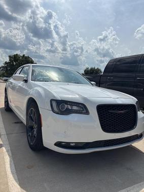 2022 Chrysler 300 S