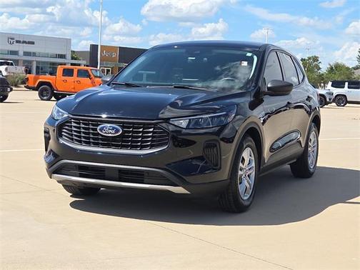 2023 Ford Escape SE