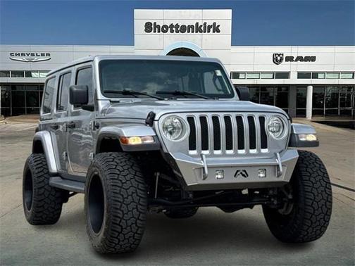2020 Jeep Wrangler Unlimited Sahara