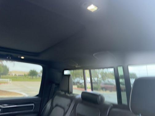 Patriot Blue Pearlcoat 2020 RAM 1500 Laramie