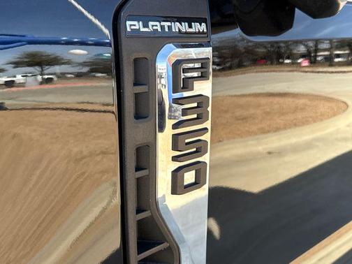 2024 Ford F-350 Platinum