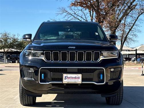2022 Jeep Grand Cherokee 4xe Overland
