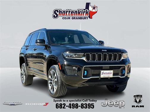 2022 Jeep Grand Cherokee 4xe Overland