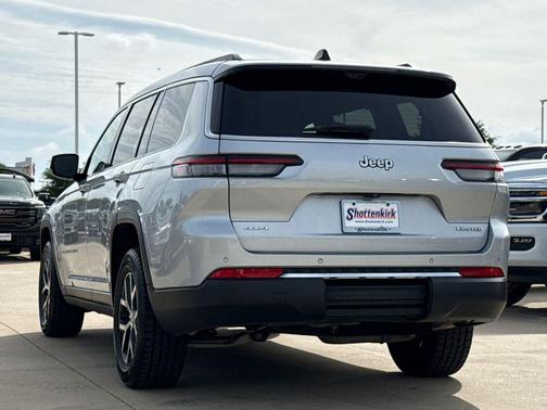 Silver Zynith 2024 Jeep Grand Cherokee L Limited