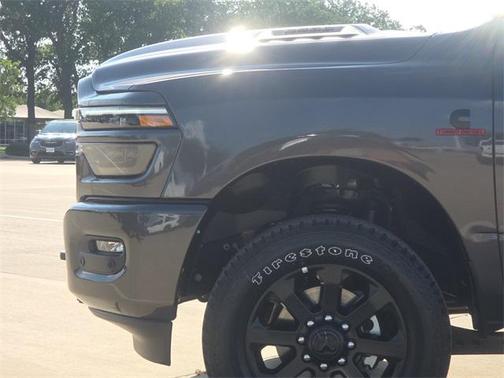 2025 RAM 2500 Laramie Crew Cab 4x4 6'4' Box