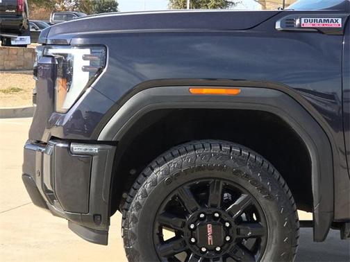 2024 GMC Sierra 2500 AT4