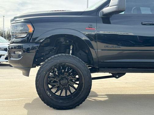 2024 RAM 2500 Limited Crew Cab 4x4 6'4' Box