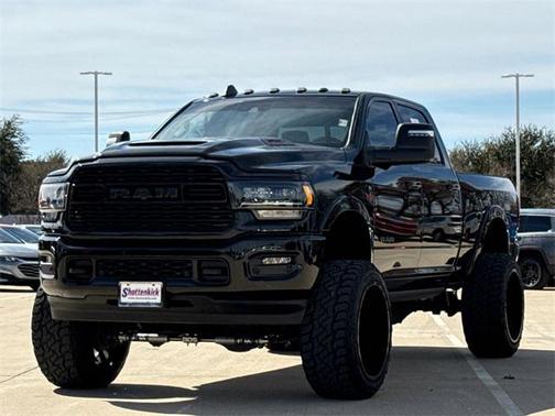 2024 RAM 2500 Limited Crew Cab 4x4 6'4' Box