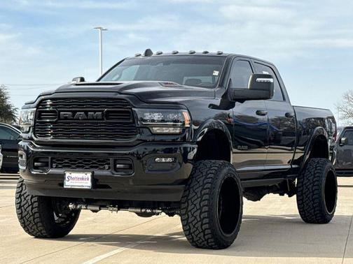 2024 RAM 2500 Limited Crew Cab 4x4 6'4' Box