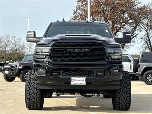 2024 RAM 2500 Limited Crew Cab 4x4 6'4' Box