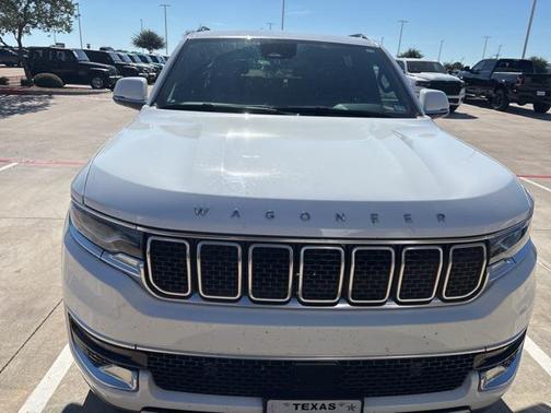 2022 Jeep Wagoneer Series II 4x2