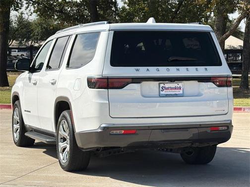 2022 Jeep Wagoneer Series II 4x2