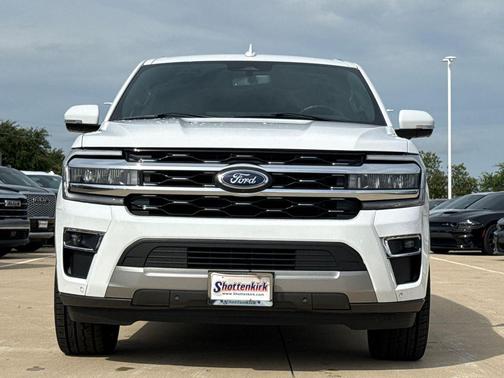Oxford White 2024 Ford Expedition Limited