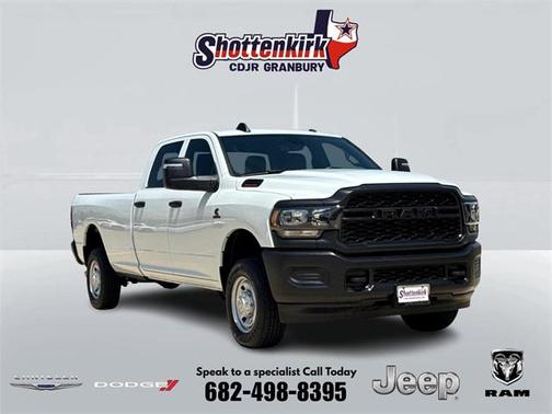 2024 RAM 2500 Tradesman Crew Cab 4x4 8' Box