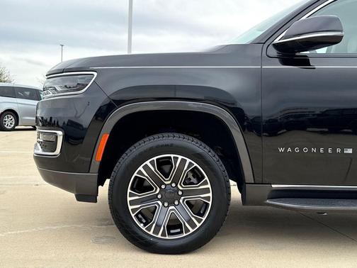 2022 Jeep Wagoneer Series III 4x4