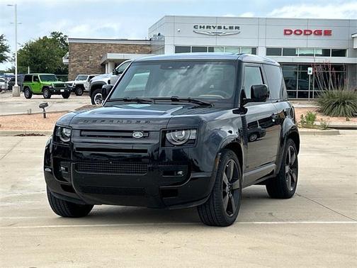 2024 Land Rover Defender V8