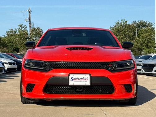 Go Mango 2023 Dodge Charger R/T