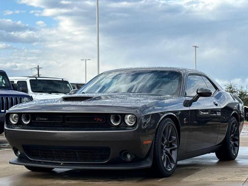 Granite Pearlcoat 2023 Dodge Challenger R/T Scat Pack