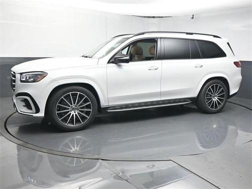 2025 Mercedes-Benz GLS 450 4MATIC