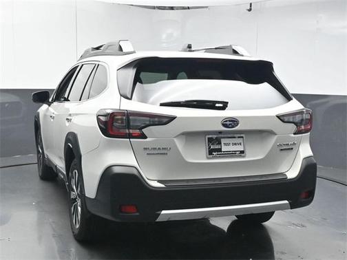 2025 Subaru Outback Touring