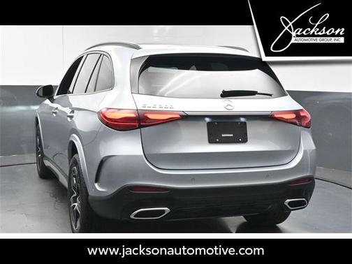 2025 Mercedes-Benz GLC 300 Base