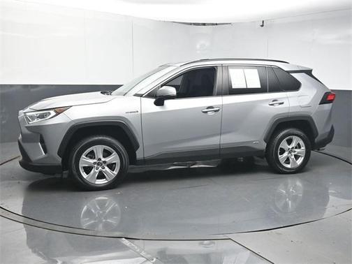 2019 Toyota RAV4 Hybrid XLE