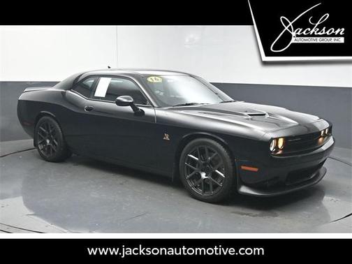 2016 Dodge Challenger R/T Scat Pack
