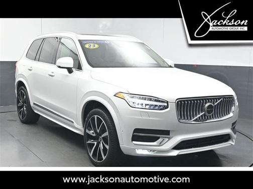 2023 Volvo XC90 B6 Plus 6-Seater