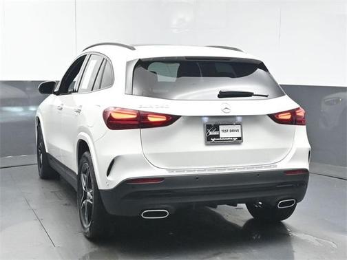2025 Mercedes-Benz GLA 250 Base