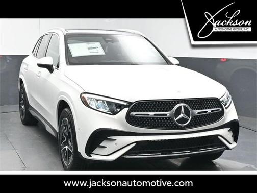 2025 Mercedes-Benz GLC 300 Base