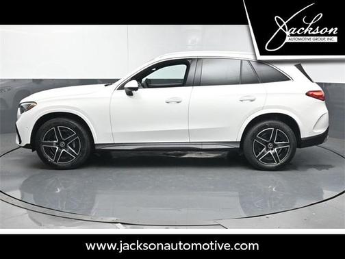 2025 Mercedes-Benz GLC 300 Base