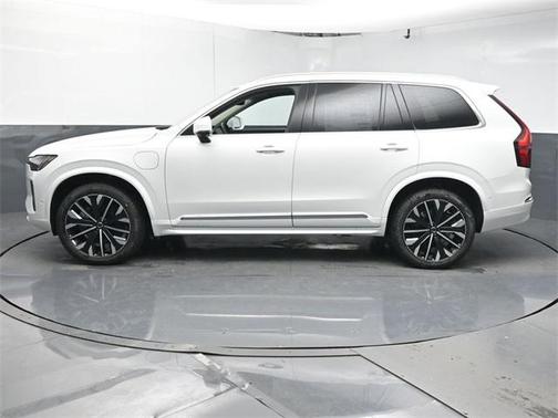 2025 Volvo XC90 Plug-In Hybrid T8 Ultra 7-Seater