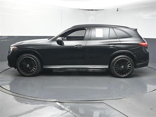 2023 Mercedes-Benz GLC 300 Base