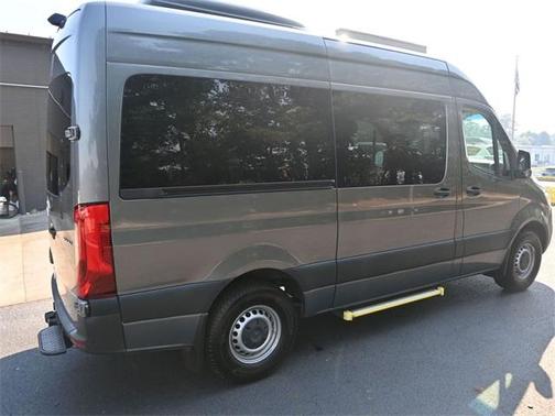 2023 Mercedes-Benz Sprinter 2500 144 WB Standard Roof Passenger