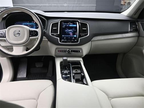 2024 Volvo XC90 Recharge Plug-In Hybrid T8 Plus 6 Passenger