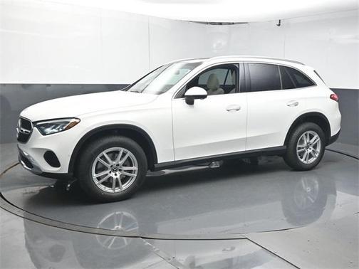 2026 Mercedes-Benz GLC 300 Base