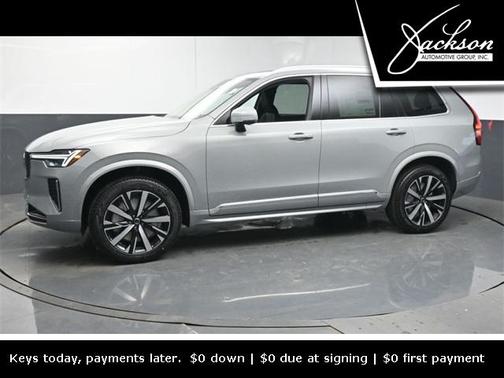 2025 Volvo XC90 B6 Core