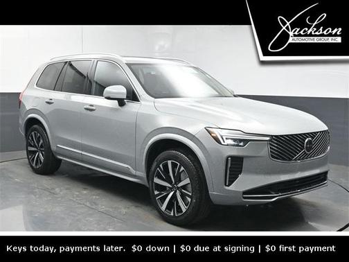 2025 Volvo XC90 B6 Core