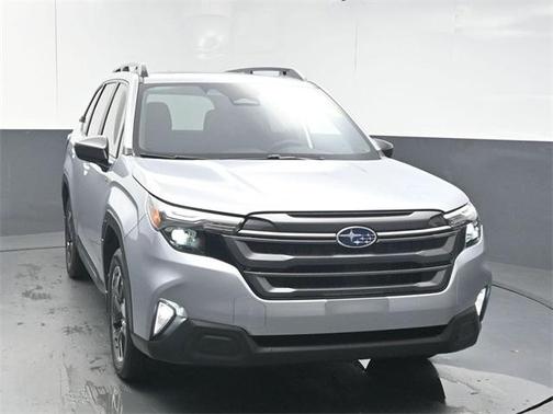 2025 Subaru Forester Hybrid Premium