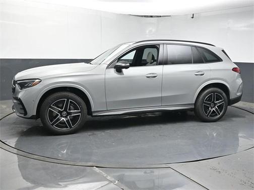 2025 Mercedes-Benz GLC 300 Base
