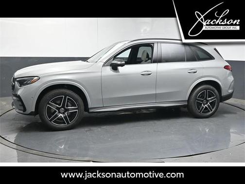 2025 Mercedes-Benz GLC 300 Base