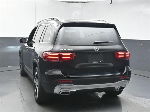 2026 Mercedes-Benz GLB 250 Base