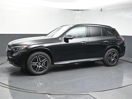 2025 Mercedes-Benz GLC 350e Base 4MATIC
