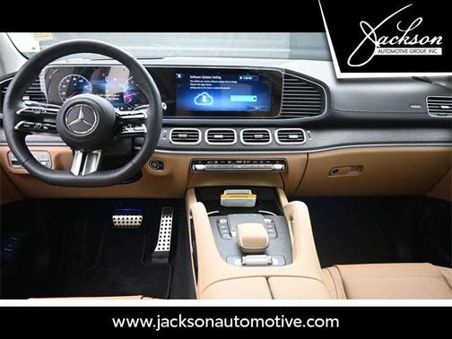2025 Mercedes-Benz GLS 450 4MATIC