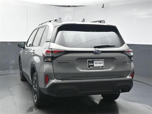 2025 Subaru Forester Hybrid Premium
