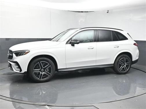 2025 Mercedes-Benz GLC 300 Base