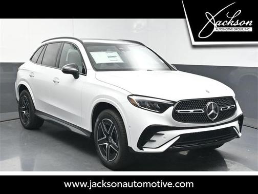 2025 Mercedes-Benz GLC 300 Base