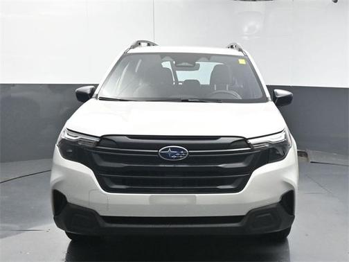 2025 Subaru Forester Base