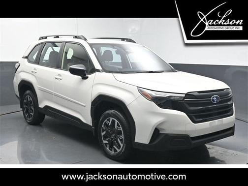 2025 Subaru Forester Base
